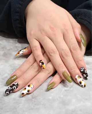 ネイル NAIL Salon IP所属・長谷川 奈緒美のネイルデザイン