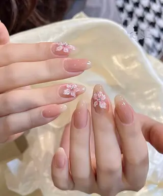 ネイル ラッキーネイルサロン西川口東口店所属・山田 由奈のネイルデザイン