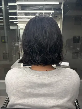 ショート パーマ 佐藤 莉子のヘアスタイル