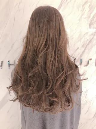 ロング カラー ブリーチカラー 美髪矯正takaraのヘアスタイル