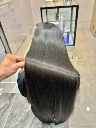 ロング 藤田優介 [大宮/縮毛矯正]のヘアスタイル