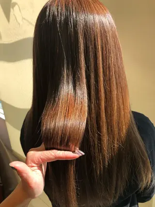 ロング 鶴﨑 美優亜のヘアスタイル