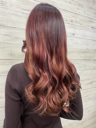 セミロング カラー ヘアアレンジ LAVENDIA 初音のヘアスタイル