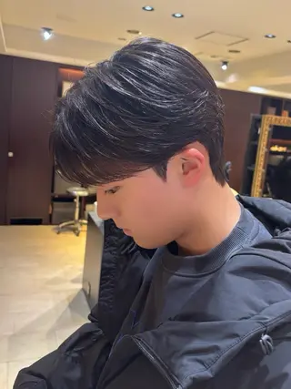 ショート パーマ メンズ カルマパーマ韓国ヘア shiryuのヘアスタイル