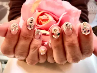 ネイル ♡ビジュール♡ NAIL &まつ毛のマツエク・マツパデザイン