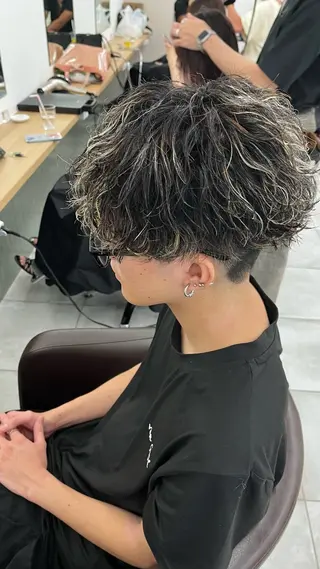 ショート パーマ メンズ 🏆メンズヘア特化 🥇代表りんぺーのヘアスタイル