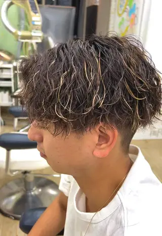 カラー メンズ 二宮 光広/似合わせカットのヘアスタイル
