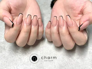 ネイル ネイルルーム チャームのネイルデザイン