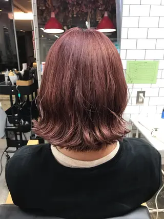 ミディアム カラー ハイトーン 🌷ハルミ🌷のヘアスタイル