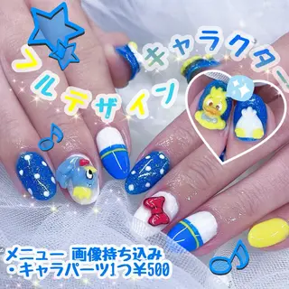ネイル ️🫧もこ 艶感ネイル🫧のネイルデザイン