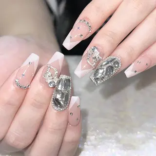 ネイル Queens momoのネイルデザイン