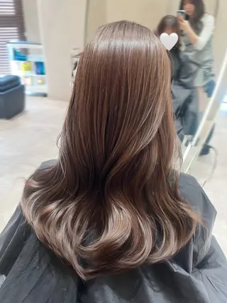 ロング カラー 顔周りカット/ 透明感カラー/ユナのヘアスタイル