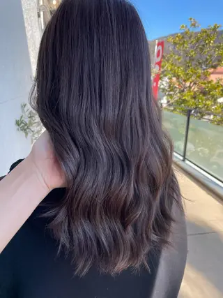 ロング カラー 鵜飼 真伍のヘアスタイル