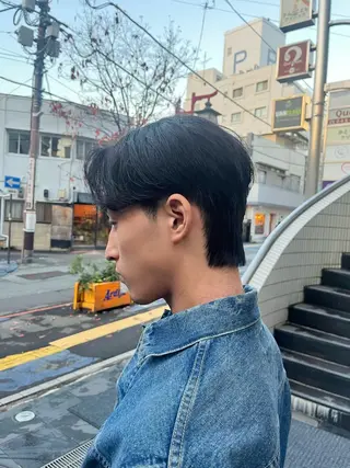 パーマ メンズ 韓国レイヤー ☁️🫧森ハリス誠一のヘアスタイル