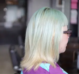 ミディアム カラー 中島 剛のヘアスタイル