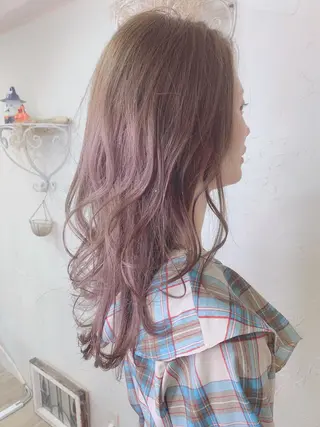 ロング 深沢 秀のヘアスタイル