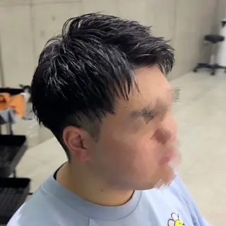 メンズ ℎ𝑎𝑛𝑎 ♡のヘアスタイル