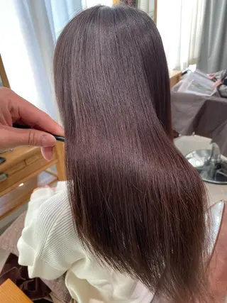 セミロング カラー 過去一の柔髪ヘア 🌿einshairのヘアスタイル