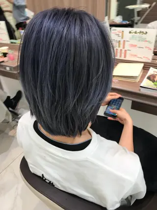 ショート カラー 田中 慎也のヘアスタイル