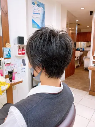 ショート ベリショディレクター 小野 健太郎のヘアスタイル