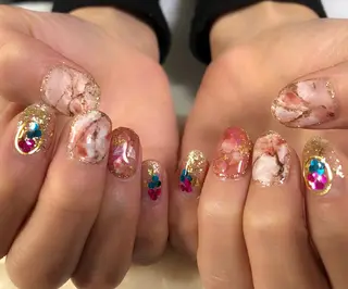 ネイル 中谷 亜佑美のネイルデザイン