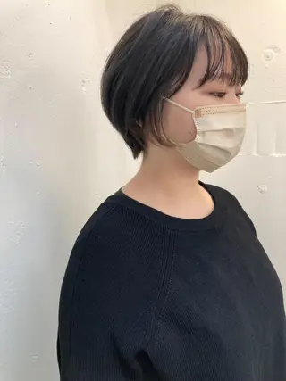 ショート ブリーチカラー🎀 韓国風/寺門美優のヘアスタイル