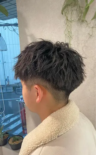 パーマ メンズ お洒落カジュアル🍃 まなとのヘアスタイル