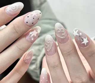 ネイル エリ🫧 nail池袋東口のネイルデザイン