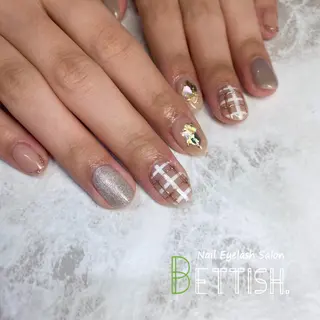 ネイル BETTISH. NANAHOのネイルデザイン