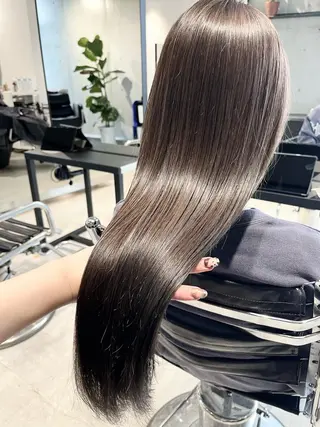 セミロング カラー 透明感/オリーブ/ グレージュ/YUKAのヘアスタイル