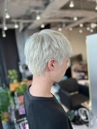 カラー SALOWIN栄 高須大貴のヘアスタイル