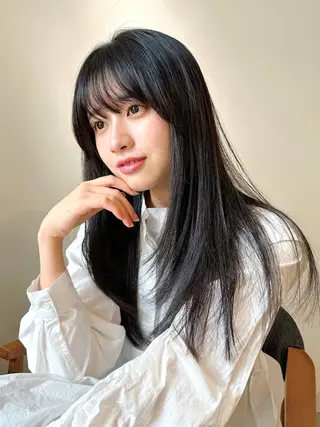ロング カラー パーマ kazuki【顔周り ×レイヤーカット】のヘアスタイル