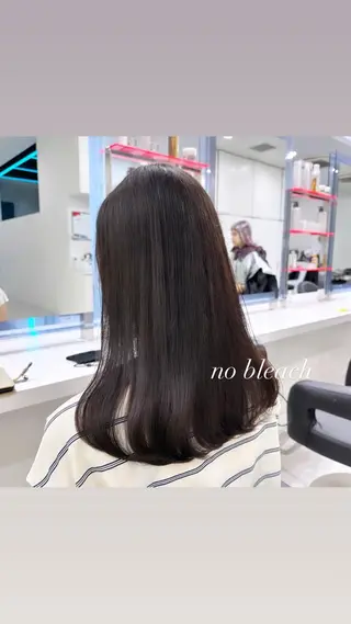 ロング 🌼リナ🌼赤み消し オリーブ/ブラウンのヘアスタイル