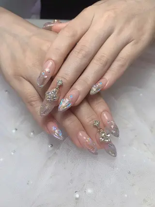 ネイル uu ネイルサロン関内🌼のネイルデザイン
