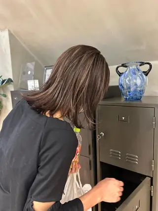 ミディアム カラー Nikiita リコのヘアスタイル