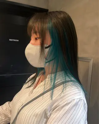 セミロング カラー デザイン/アレンジ ❤︎イシイレイのヘアスタイル