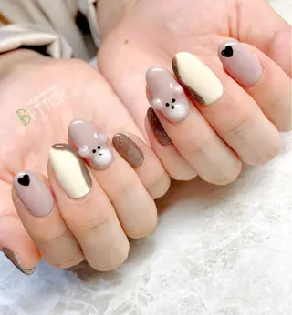 ネイル BETTISH. KUMIKO☺︎︎のネイルデザイン