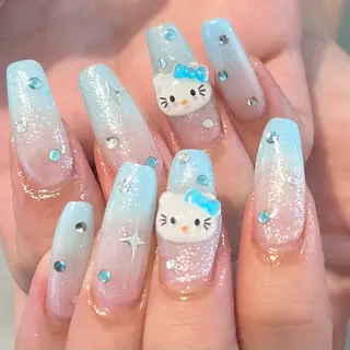 ネイル nailist mana𖤐´-のネイルデザイン