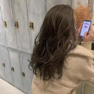 ロング 吉村 怜のヘアスタイル