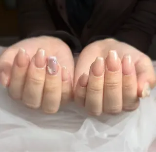 ネイル kaho  🧸🎀 RiLionのネイルデザイン