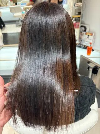 セミロング 髪質改善カラー 清利あやなのヘアスタイル