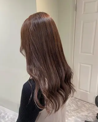 セミロング カラー ハラダ ヒナミのヘアスタイル