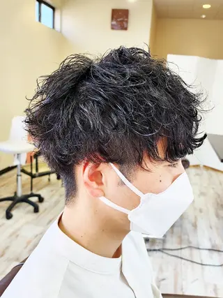 ショート メンズ 井上 栄治のヘアスタイル