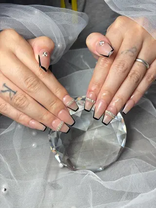 ネイル ハイビスカス ネイルサロンのネイルデザイン