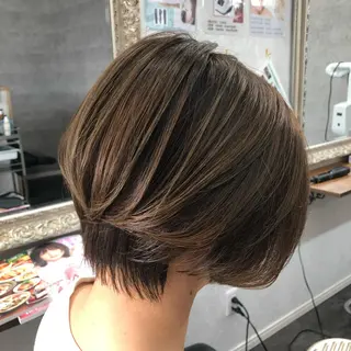 ショート カラー Glad   中嶋 政文のヘアスタイル