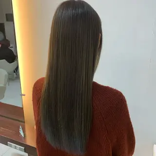 ロング 仁和山 健汰のヘアスタイル