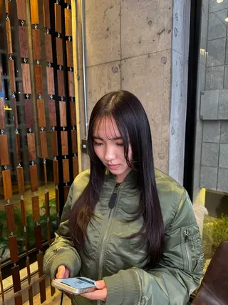 ロング 山本 望華のヘアスタイル