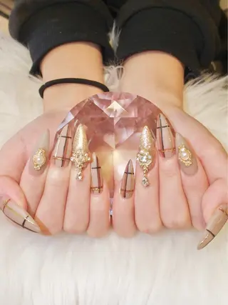 ネイル ネイルサロン High-Nailのネイルデザイン