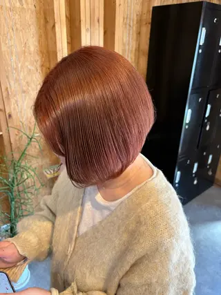 カラー まろみ暖色×ボブ ×chia🕯のヘアスタイル