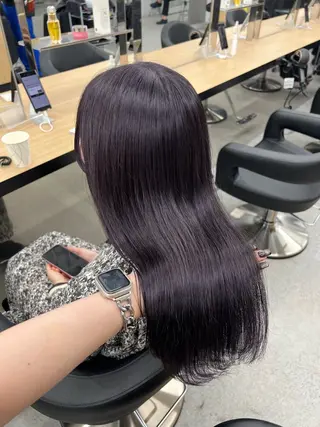 ロング カラー 暗髪🩶ラベンダー/ ブルー/ユウナ🤍のヘアスタイル